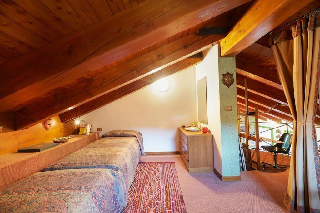 Ca' Del Pittore In Dorsoduro, Elegant Fine Arts District Apartment *