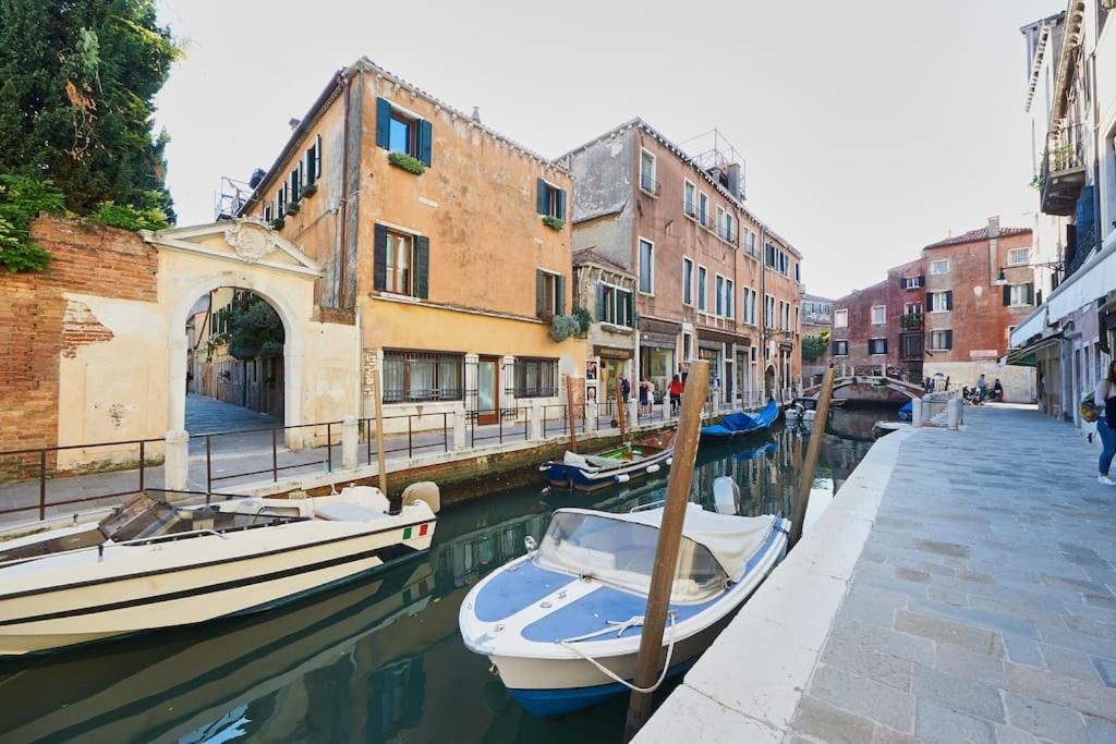 Ca' Del Pittore In Dorsoduro, Elegant Fine Arts District *